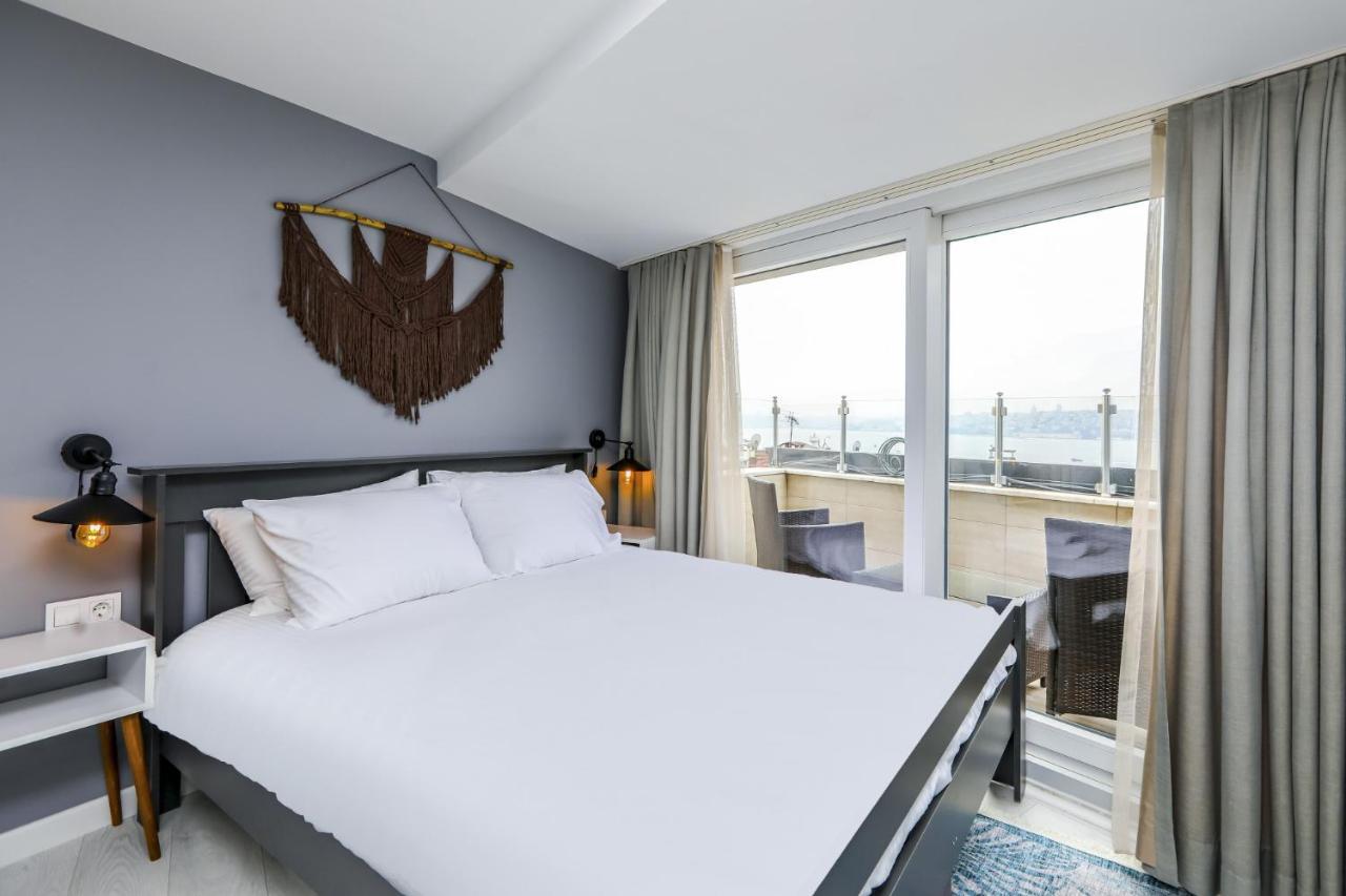 Vibrant Flat 500 M To Uskudar Ferry Station Apartment Istanbul Exterior photo